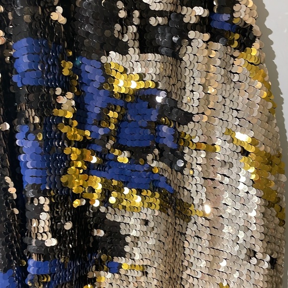 Cher studio edition changing color sequin - Picture 4 of 4